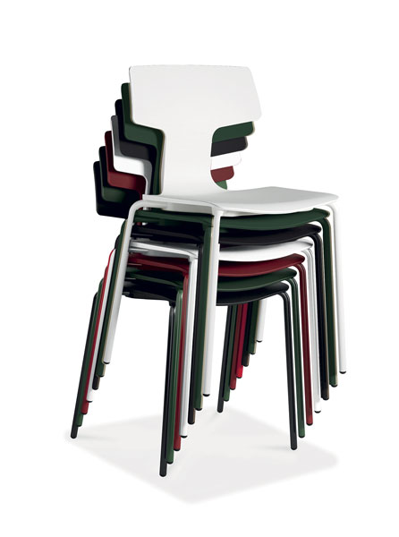chaise empilable