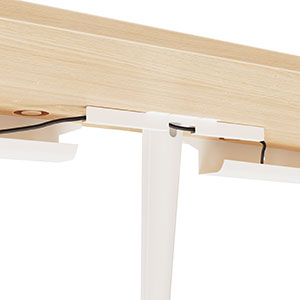zoo-472@modulo-goulotte+guide-cable-pieds-tri-2.jpg