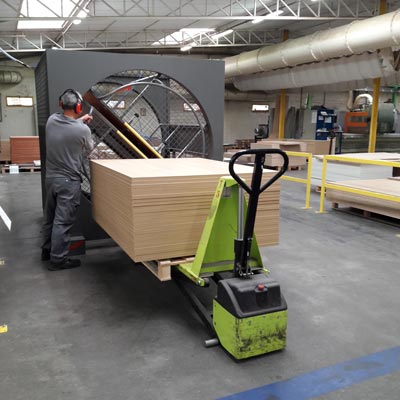 Machine pour plateaux EOL